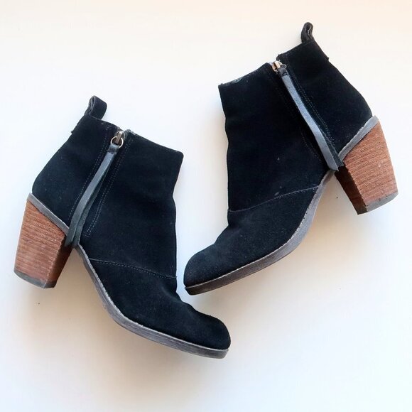 Dolce Vita Black Suede Leather Round Toe Block Heel Ankle Boots / Booties 6.5 - Picture 1 of 16
